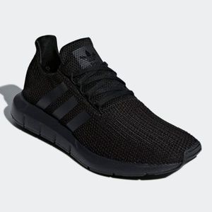 Adidas men’s shoes. Swift Run CG4111